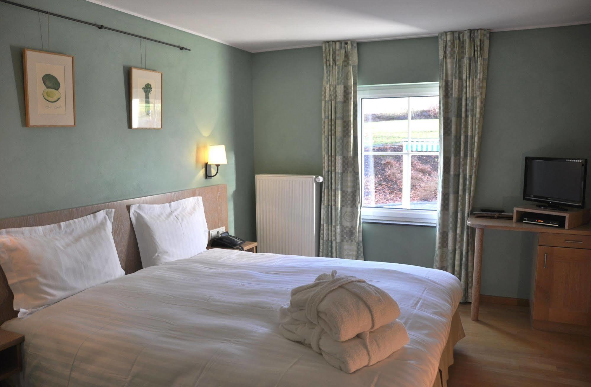 Manoir Kasselslay Hotel Clervaux Buitenkant foto